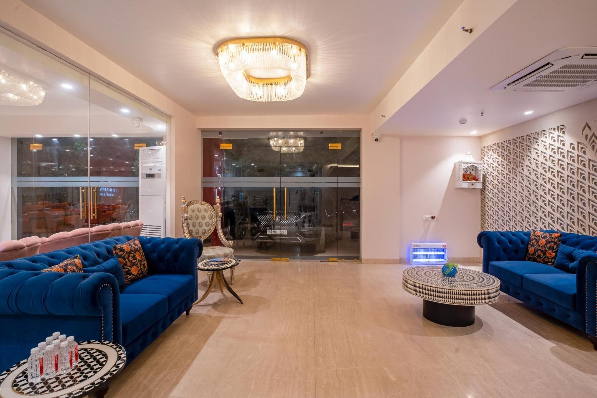 Hotel Ginger Palace Delhi Airport 新德里 外观 照片