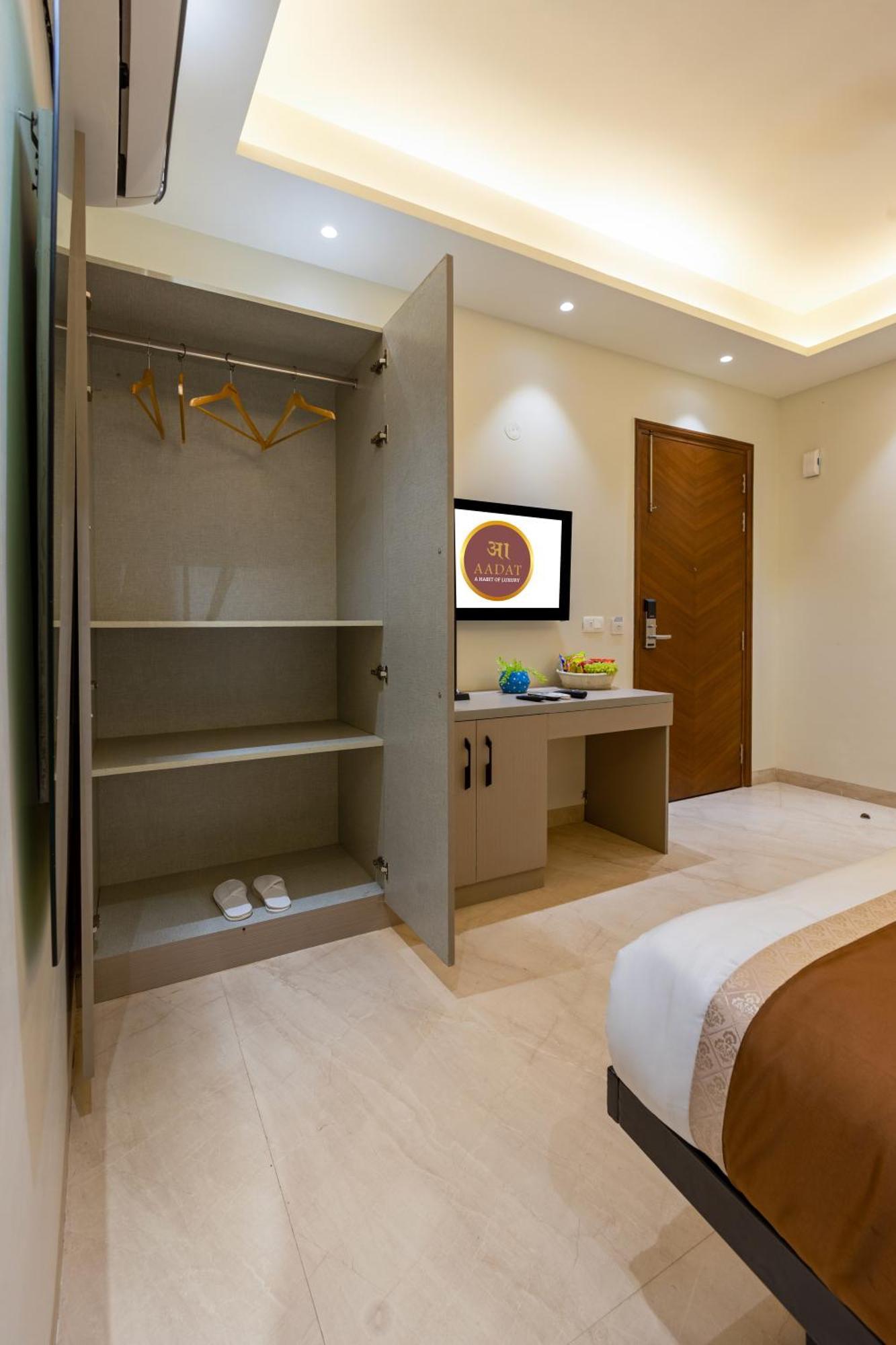 Hotel Ginger Palace Delhi Airport 新德里 外观 照片