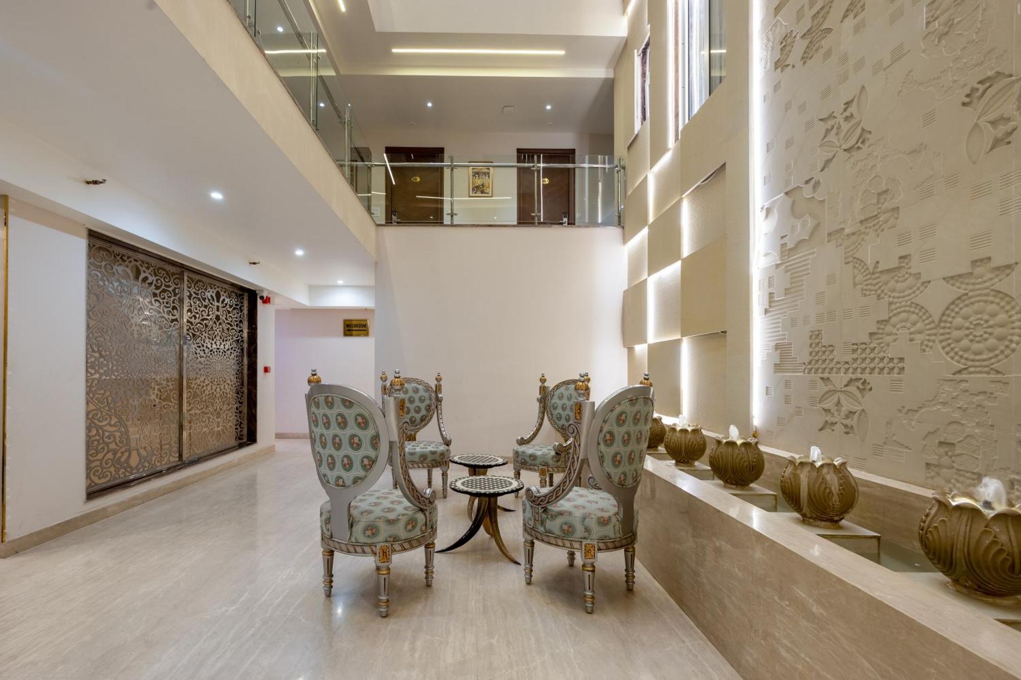 Hotel Ginger Palace Delhi Airport 新德里 外观 照片