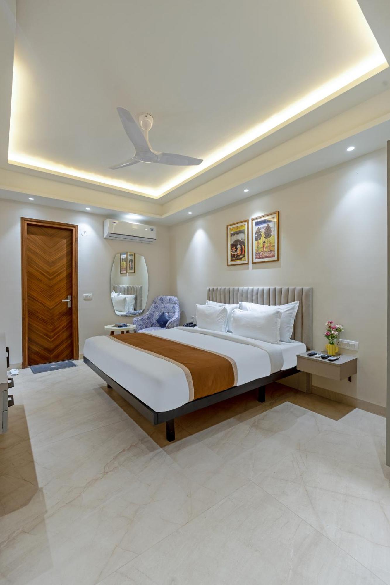 Hotel Ginger Palace Delhi Airport 新德里 外观 照片
